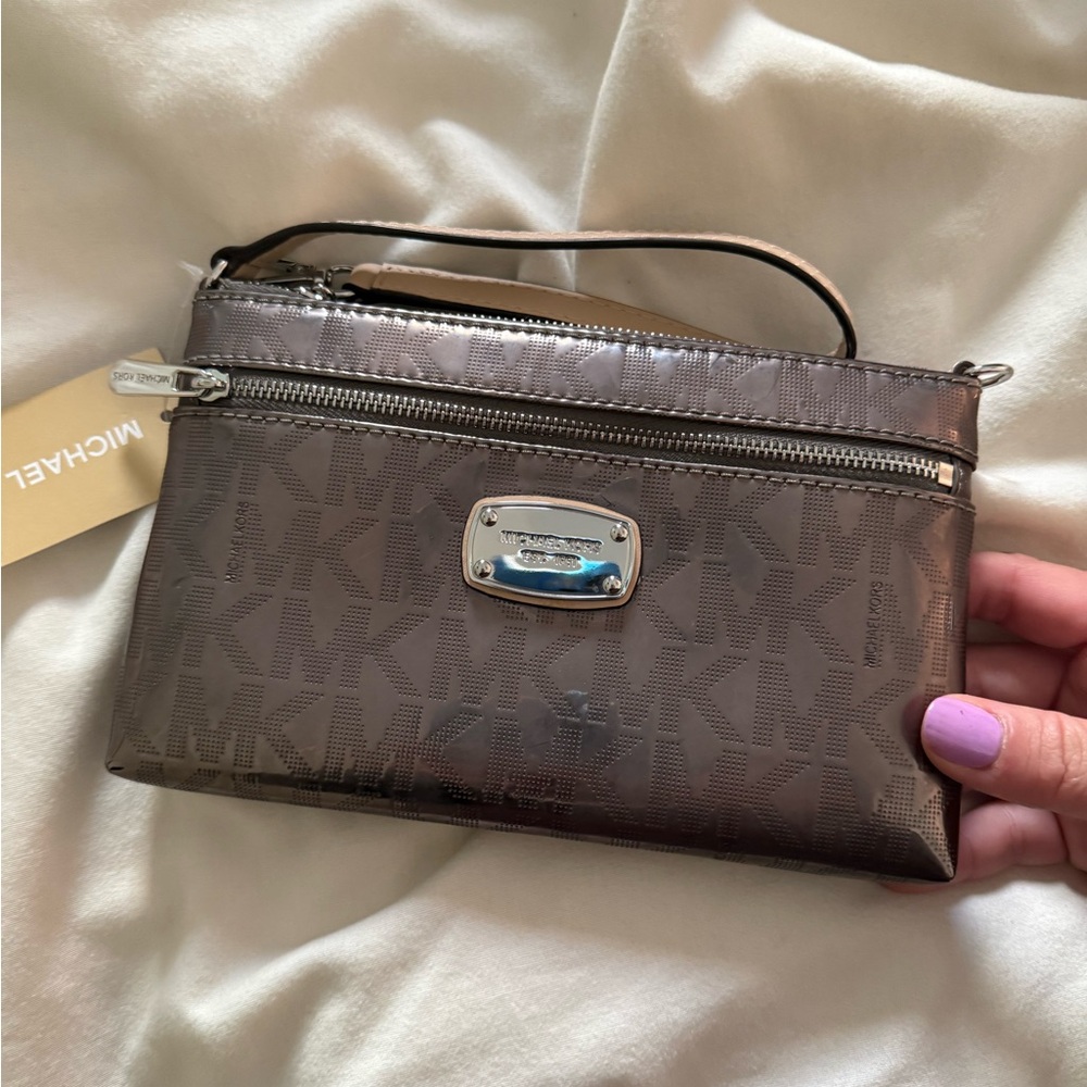 Michael Kors Metallic Brown Wristlet